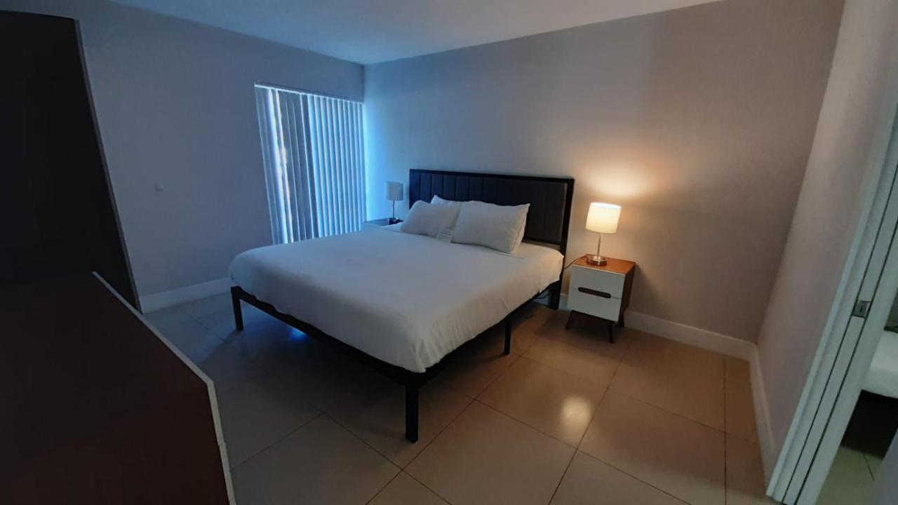 Designer River View Apartments Fort Lauderdale Dış mekan fotoğraf
